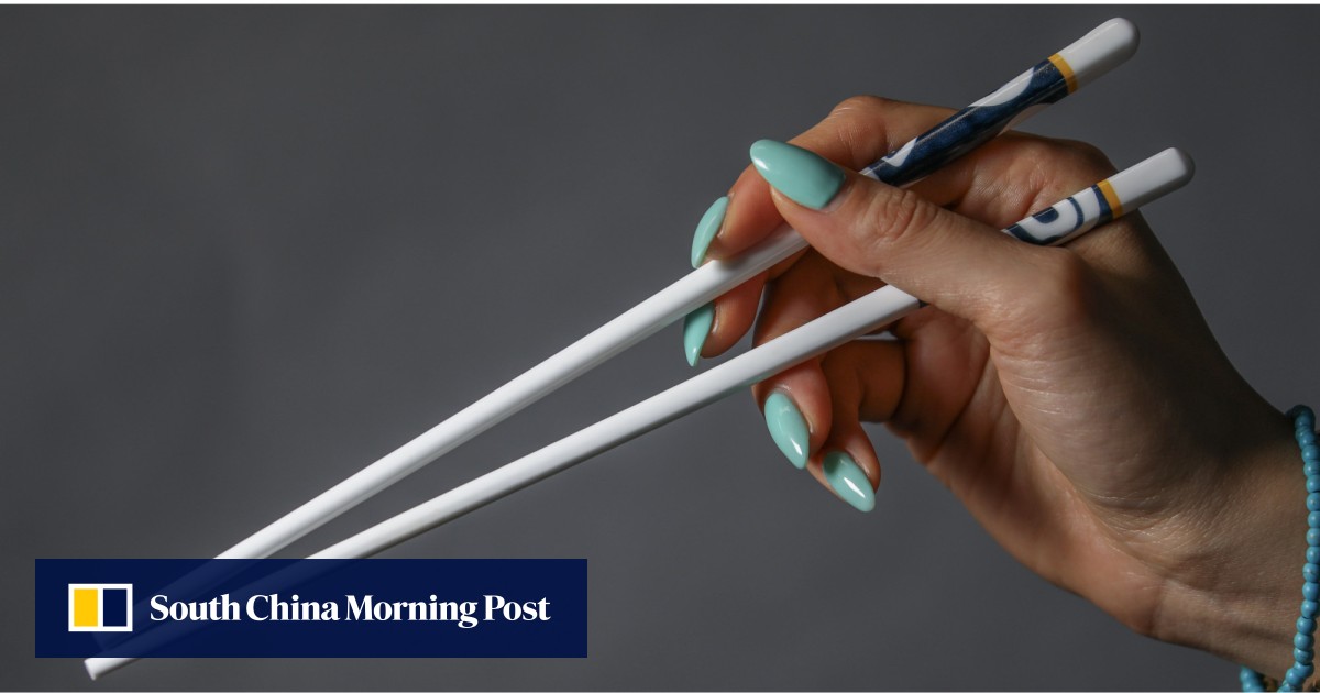 Proper chopstick store technique