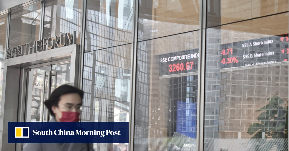 Chinese stocks remain unloved among global funds amid concerns about banking crisis, property market risks: BofA surveys