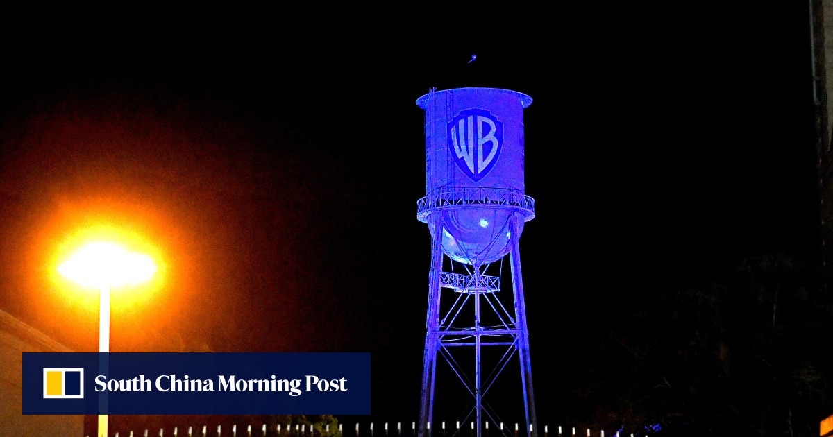 Warner Bros in talks to merge with Paramount Global, sources say