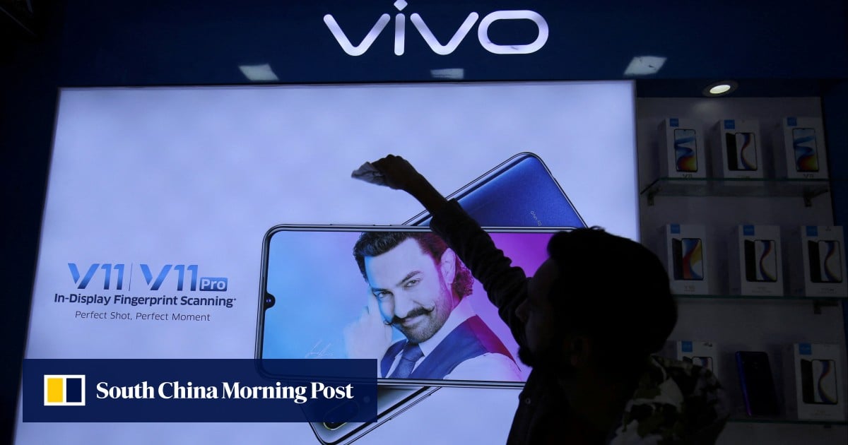 India arrests two senior employees of Chinese smartphone maker Vivo