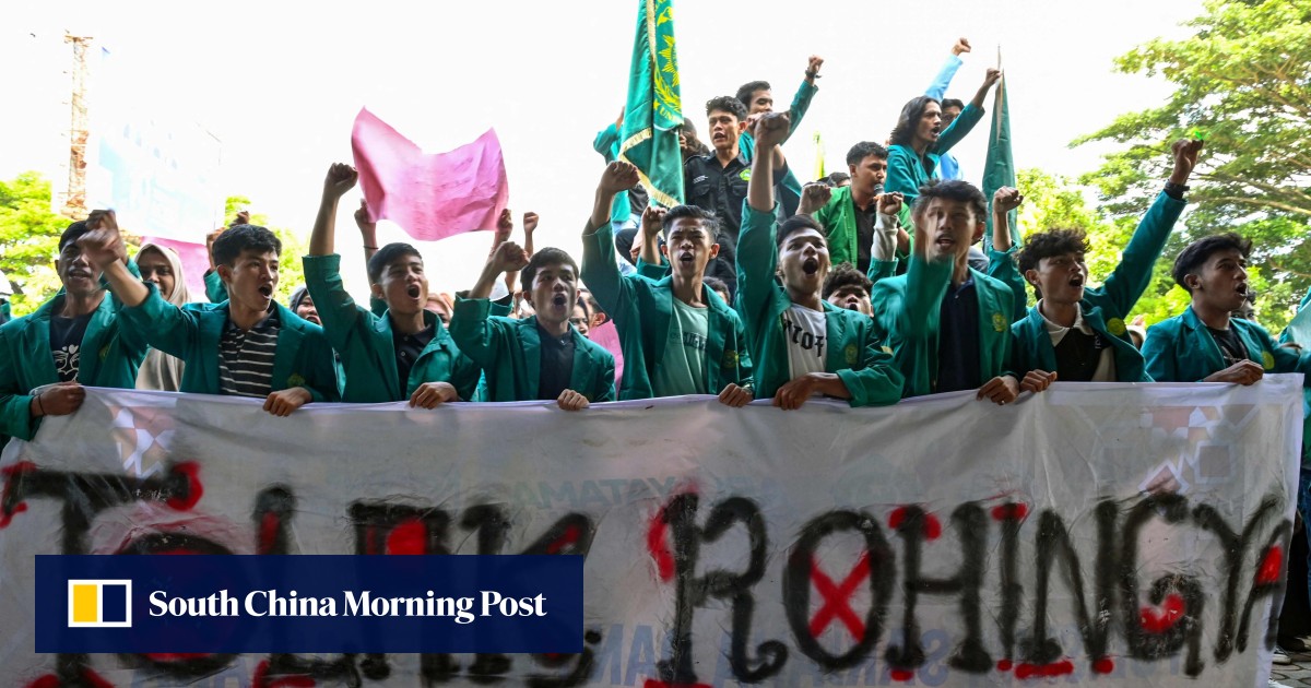 Indonesia residents remain hostile against Rohingya refugees as more