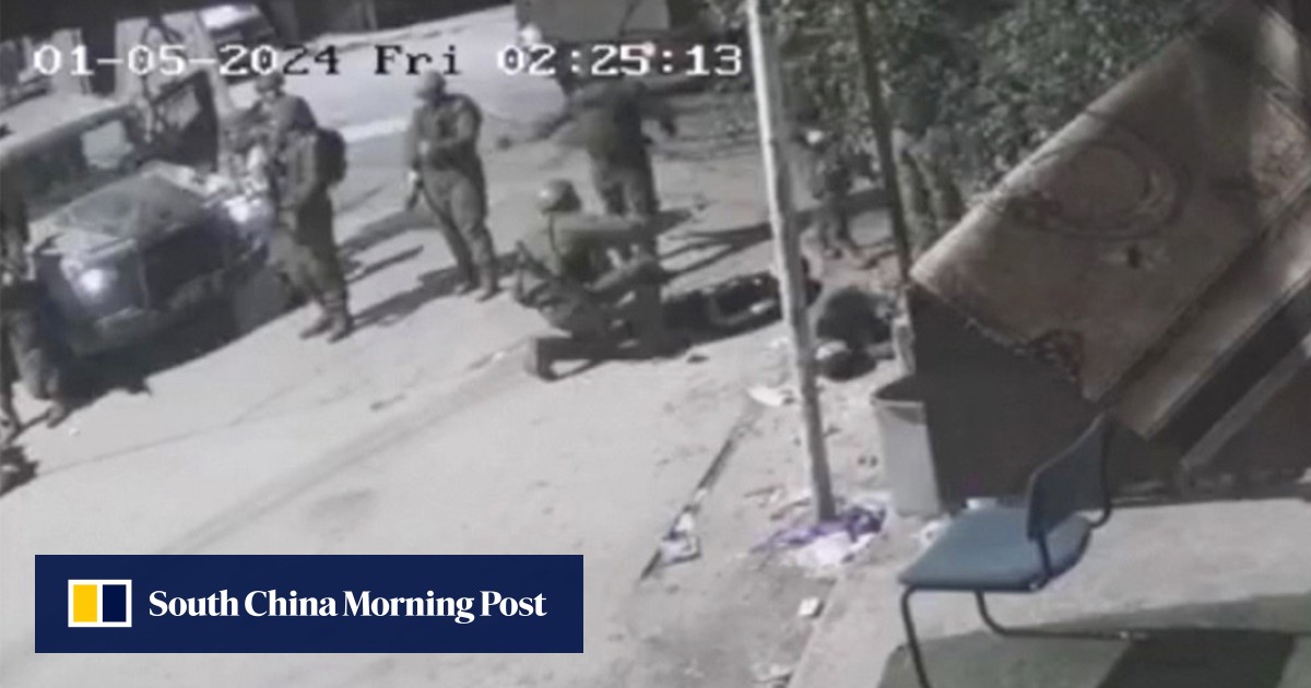 Video appears to show unprovoked Israeli army members shoot 3 Palestinians, killing 1 in West Bank