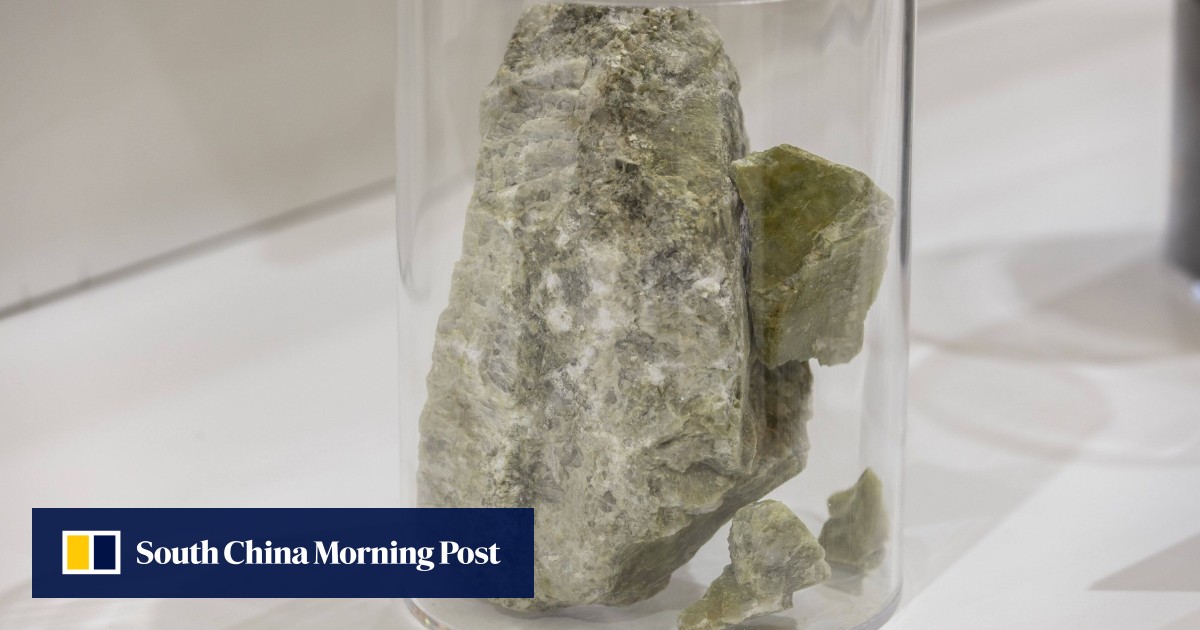 China EVs: lithium producers Ganfeng, Tianqi issue profit warnings, blame price plunge for battery material as stocks sink