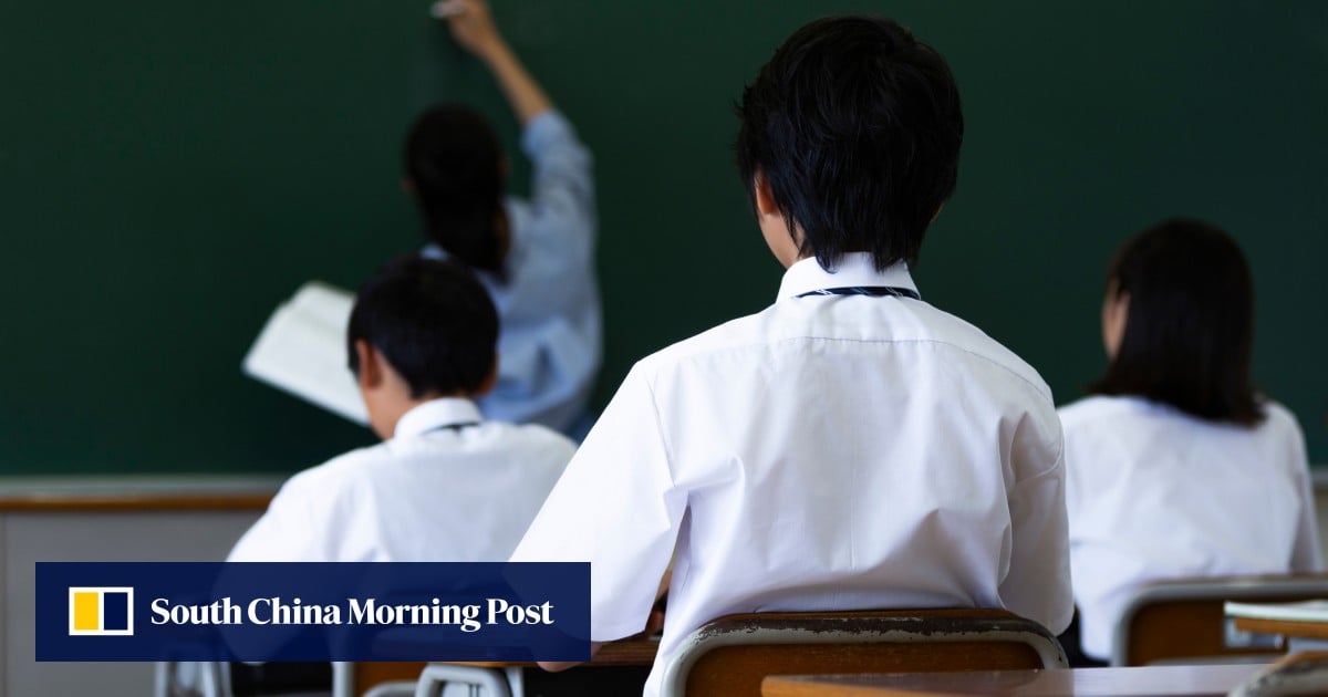 精神的健康問題の深刻な増加を受けて日本は教師の労働時間を削減