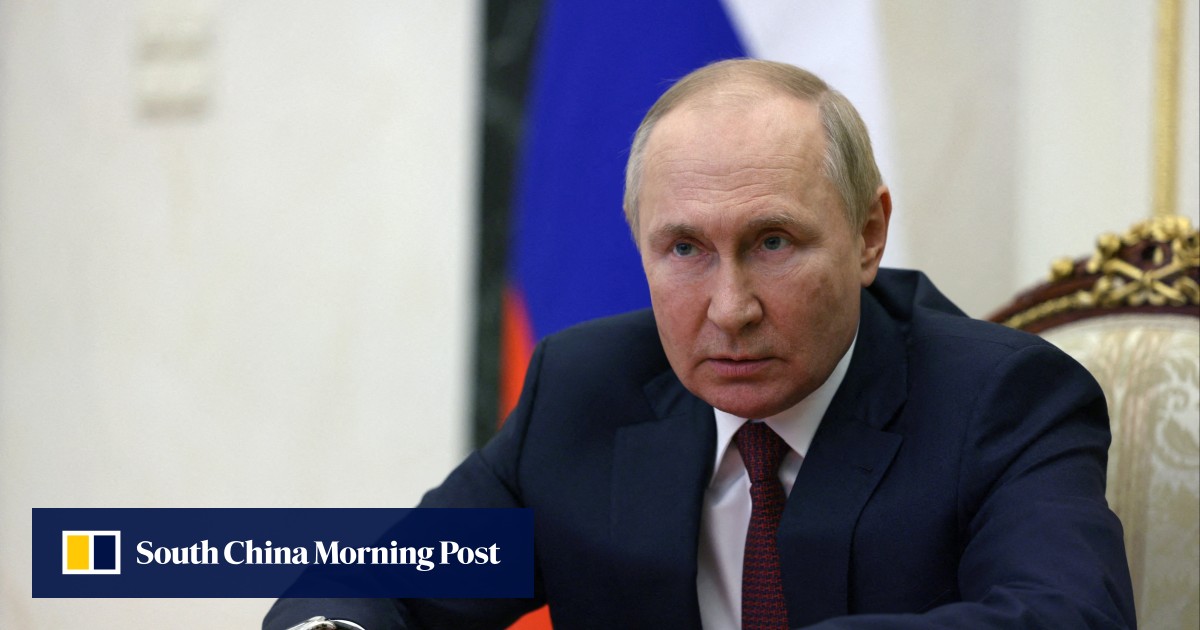 Russia detains journalists at Moscow protest by soldiers’ wives
