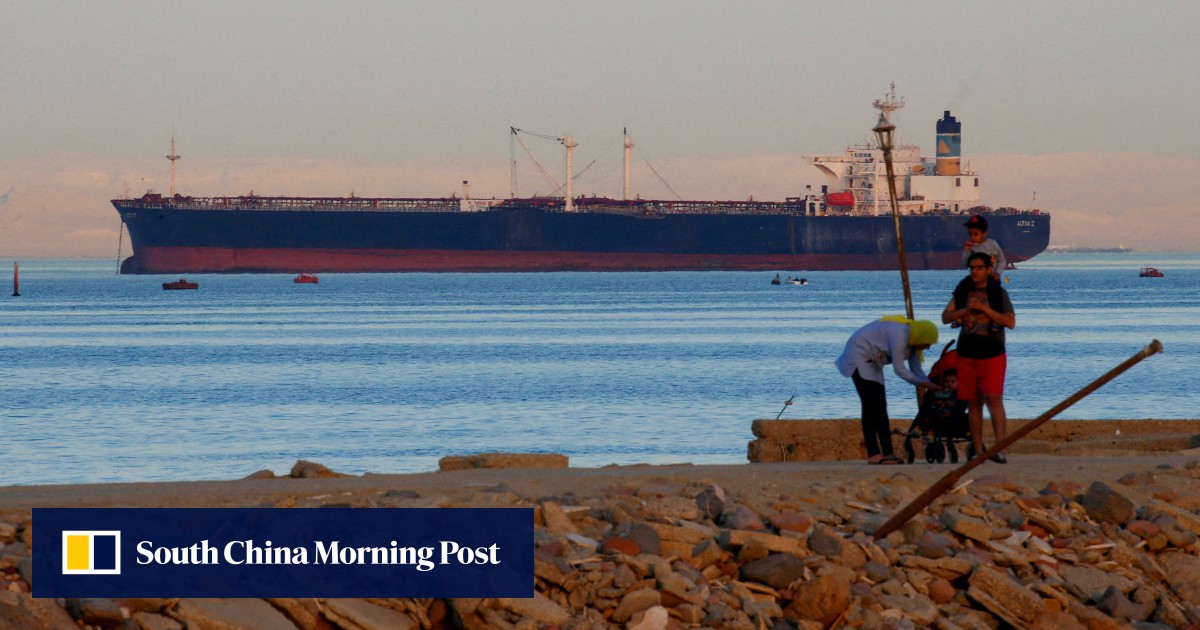 Red Sea attacks spur global oil buyers to go local amid balance between security and profits