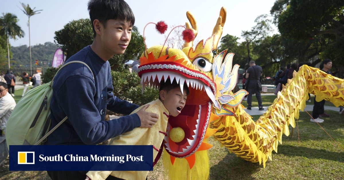 市领导李家超表示，在农历大年初一的庆祝活动中，香港将“繁荣如龙”