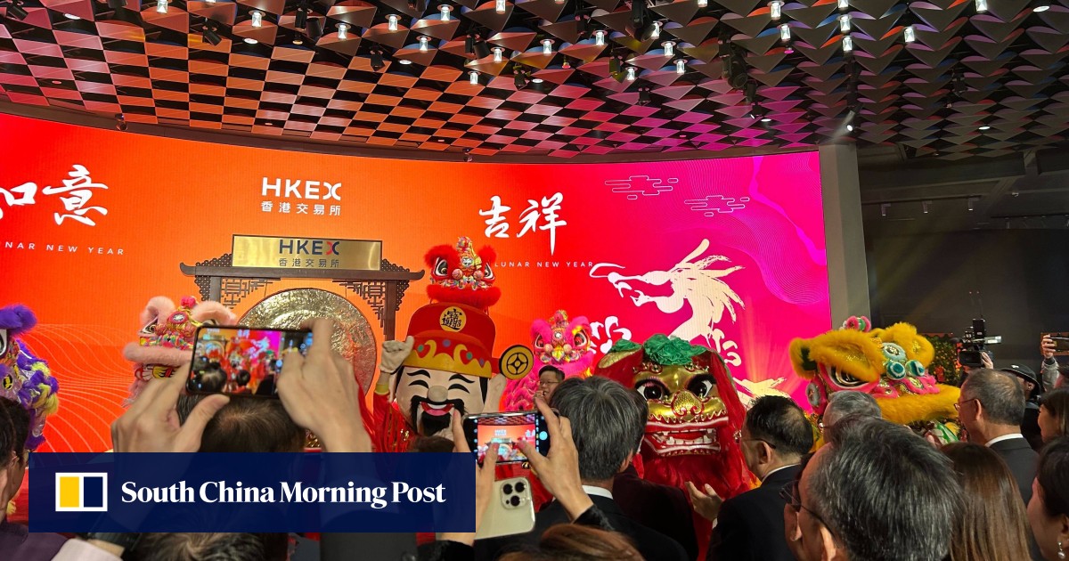 Hong Kong stocks advance as Tencent, Alibaba, Galaxy set Year of the Dragon trading on winning course
