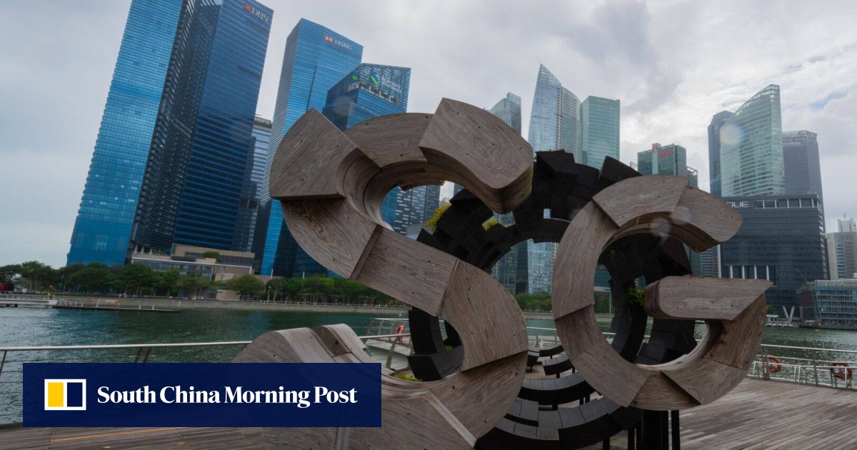 Singapore investigates money changer over suspected fraudulent trading