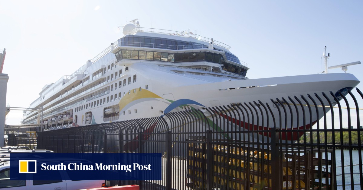 Norwegian Dawn passengers start to exit cholera-suspected US cruise ship near Mauritius, but many remain on board