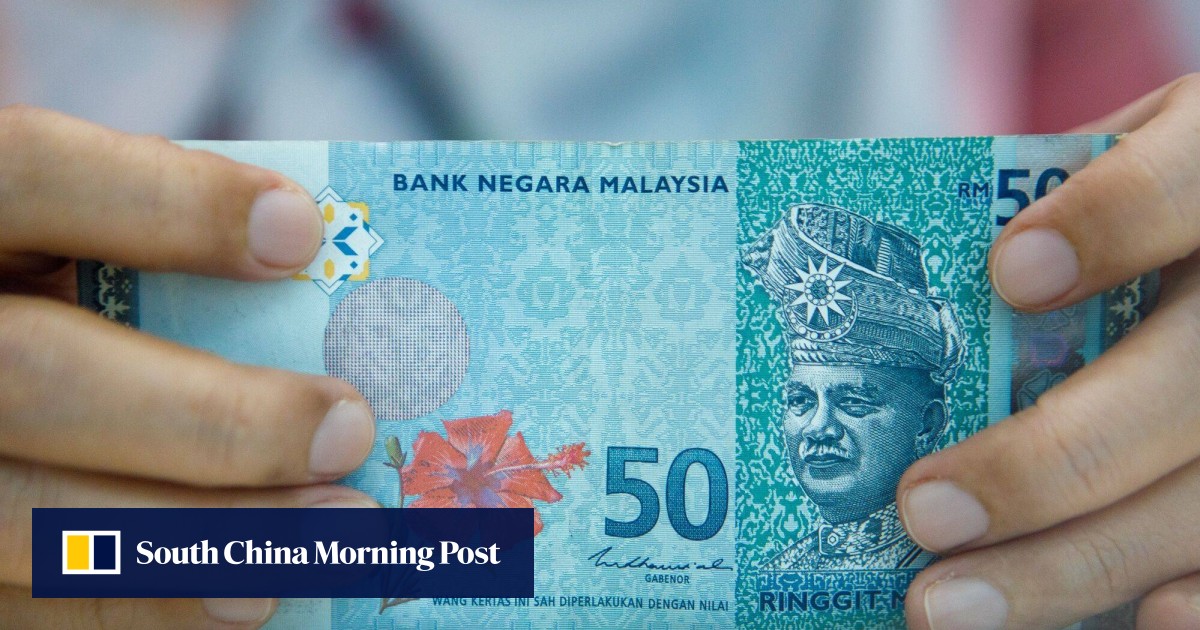 Malaysia ringgit poised for strong rebound to 4.5 versus US dollar by year-end, Minister Amir says