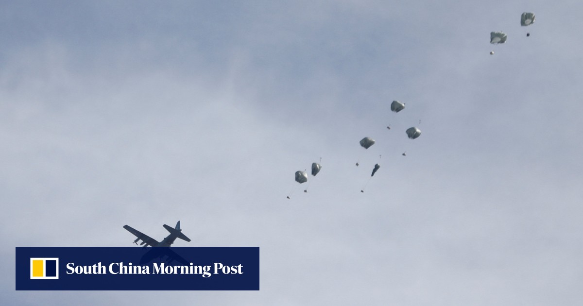 US to airdrop Gaza aid, after Israeli troops fire at crowds trying to reach relief convoy