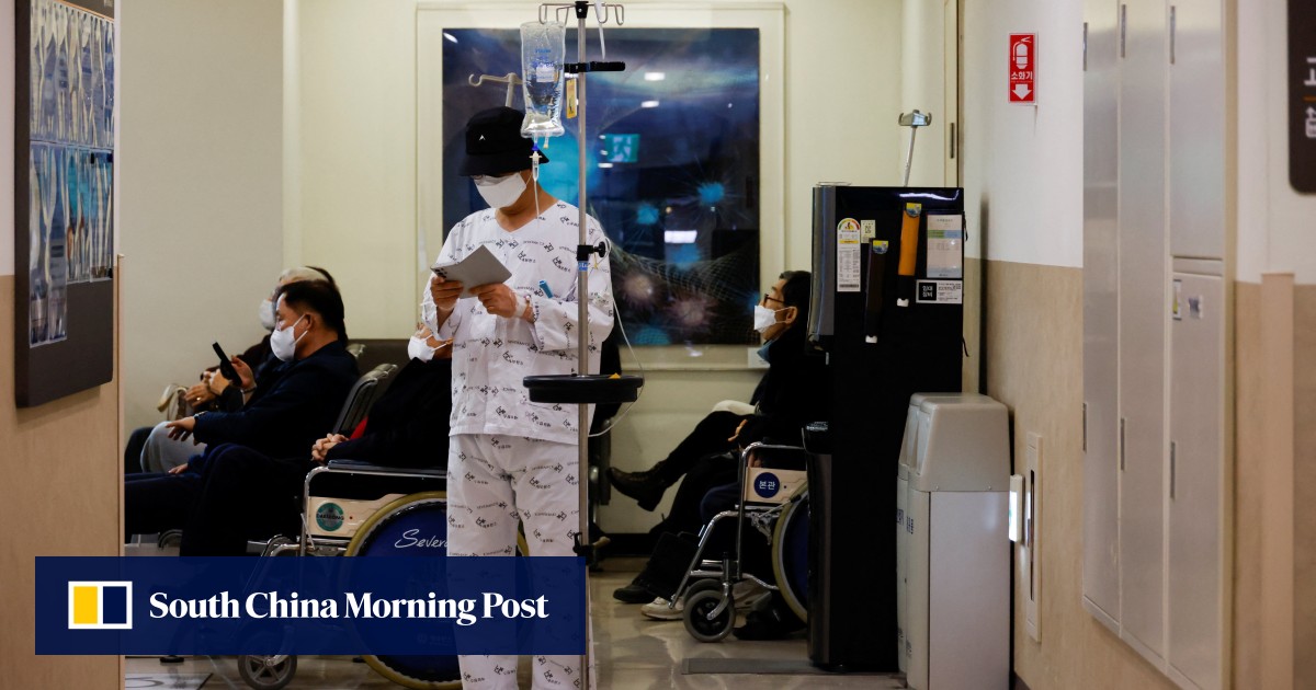 South Korea doctors’ walkout leaves those in need of care in limbo: ‘they should stay with patients’ South Korea doctors’ walkout leaves those in need of care in limbo: ‘they should stay with patients’