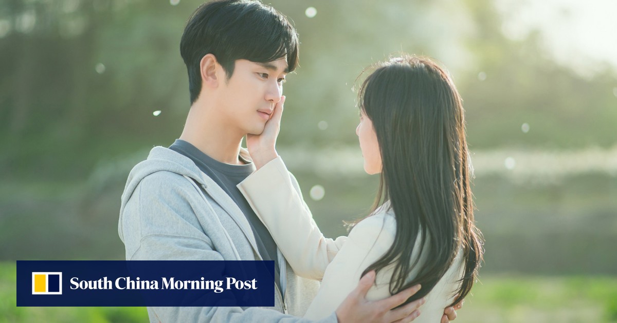 Netflix K-drama Queen of Tears: romantic comedy starring Kim Soo-hyun and Kim Ji-won about a feuding family has already lost steam