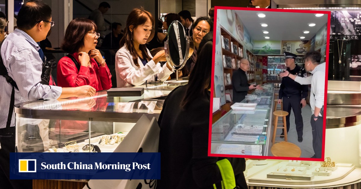 ‘Poor ghost’: China tourist insulted for leaving shop without making purchase ‘Poor ghost’: China tourist insulted for leaving shop without making purchase