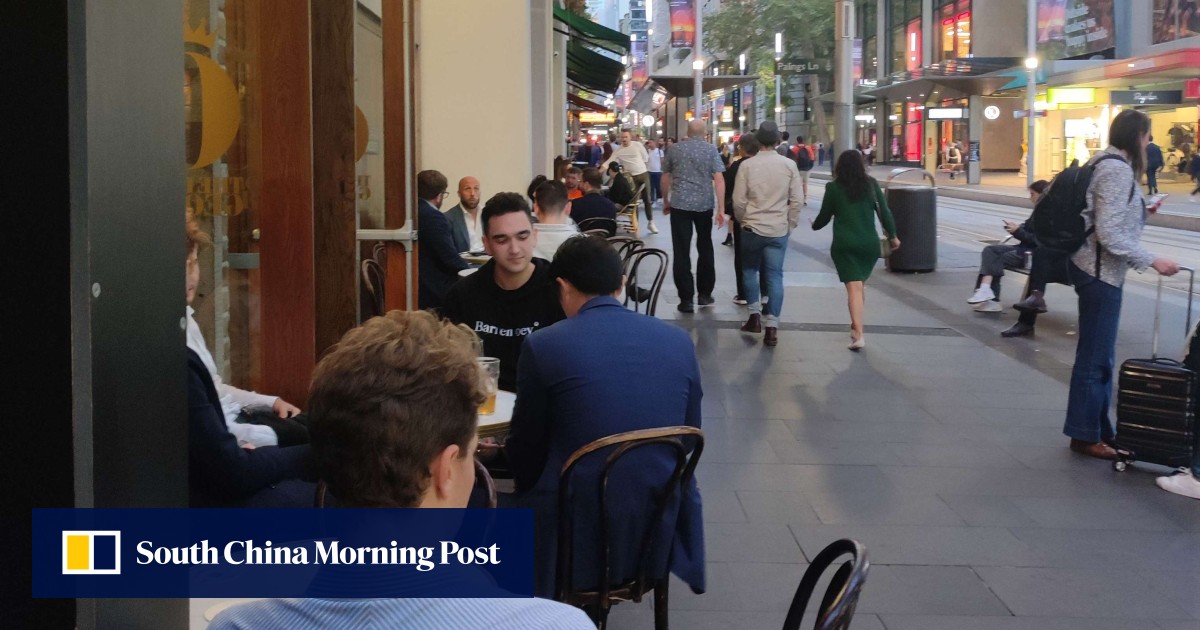 Downturn blues hit restaurants in Australia and New Zealand as consumers cut spending: ‘shops close early’