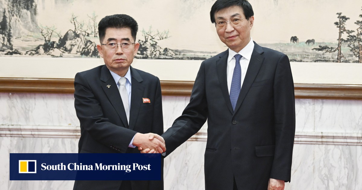 中国と北朝鮮の当局者、北京会談で戦略的関係強化を誓う