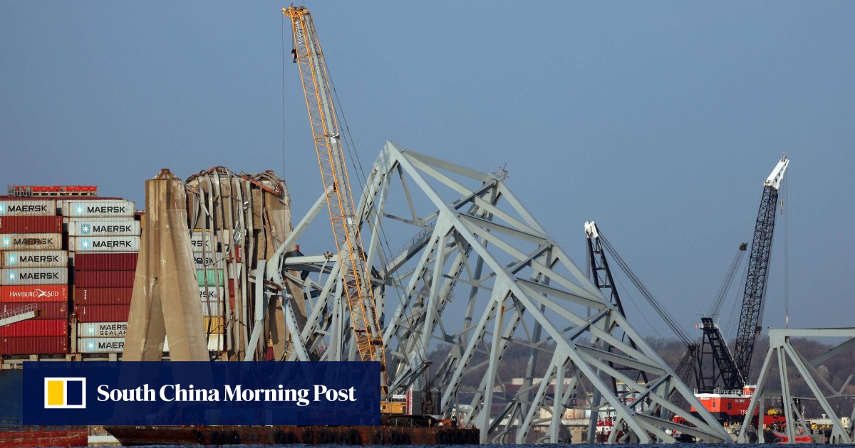 Huge crane ready to clear Baltimore bridge debris
