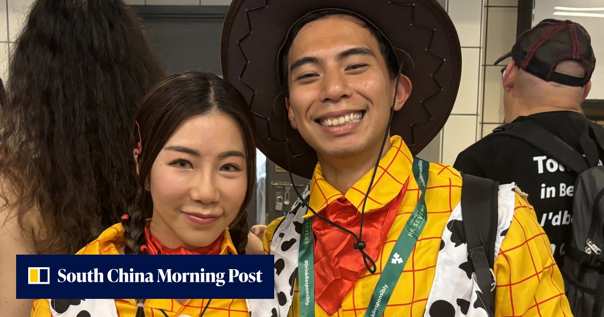 Heavens open over Sevens last hurrah at Hong Kong Stadium, but rain fails to dampen spirits - Vimarsana News