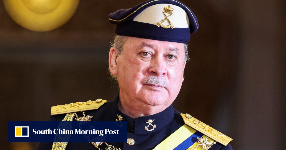 马来西亚国王敦促领导人避免“极端观点”,呼吁假期前团结一致,应对“阿拉”袜子争议 马来西亚国王敦促领导人避免“极端观点”,呼吁假期前团结一致,应对“阿拉”袜子争议