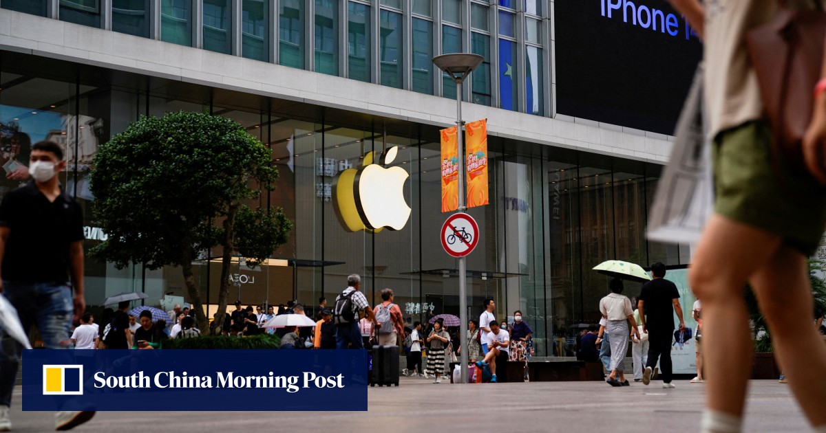 Apple still leads high-end smartphone sales in China, but Huawei and Honor are catching up