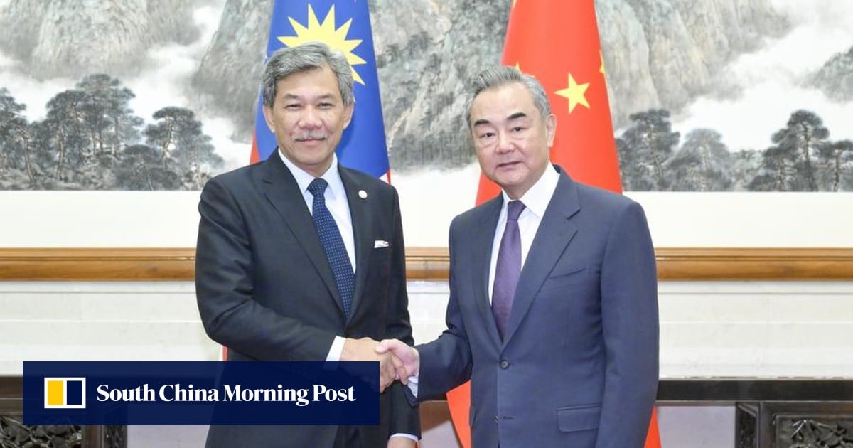 南海：马来西亚反对“外部势力”干预争议海域，外交部长批评美菲军事演习