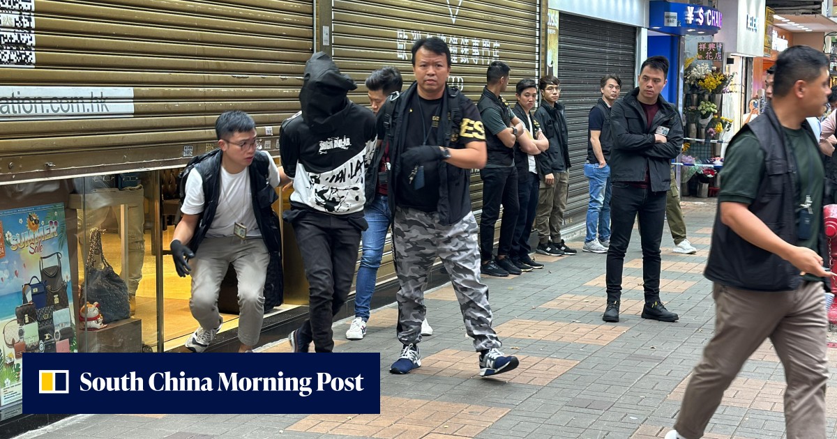 Hong Kong police arrest 5 alleged robbers after group storms into ...