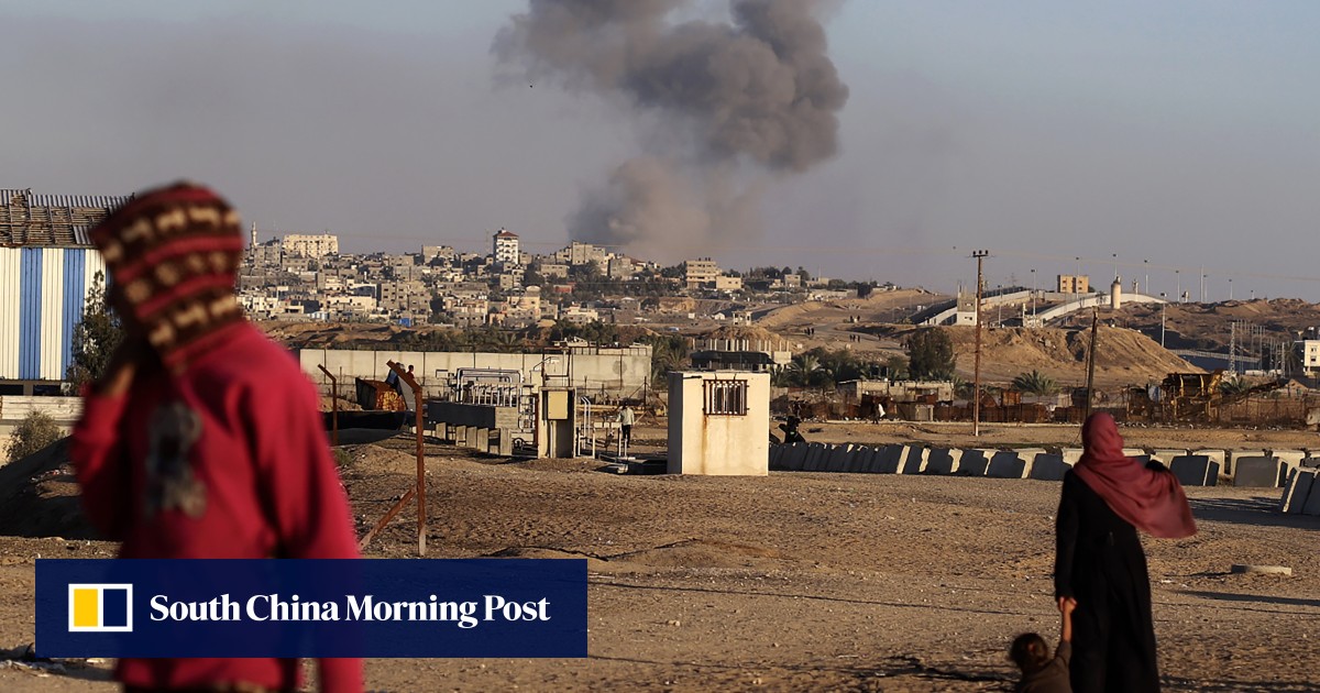 Gaza war: Israel strikes Rafah after UN court orders halt to offensive