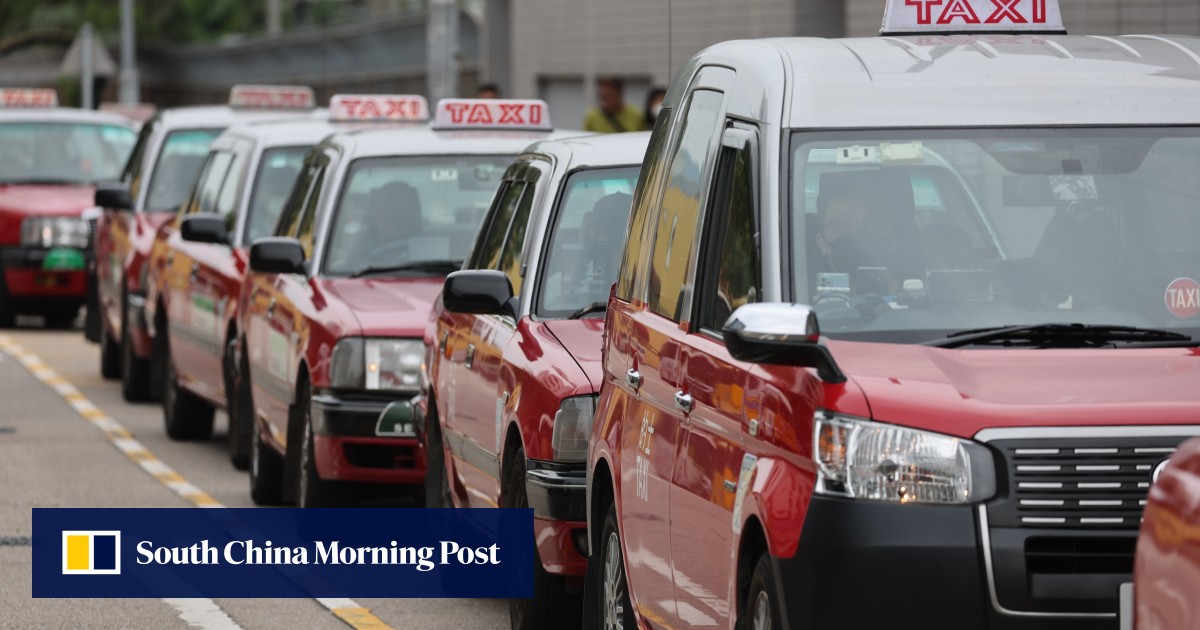 Hong Kong taxi trade to encourage cabbies to be more polite with 3-month courtesy drive
