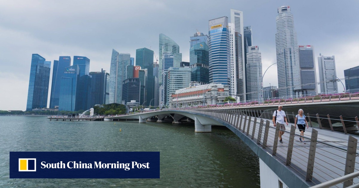 Singapore warns banks pose highest money laundering risk after US.24 billion scandal