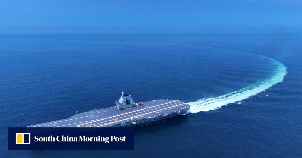 中国声称其福建航母是世界上最大的遗留作战军舰