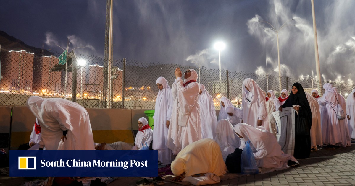 Saudi Arabia confirms 1,301 deaths during haj, mostly unregistered pilgrims