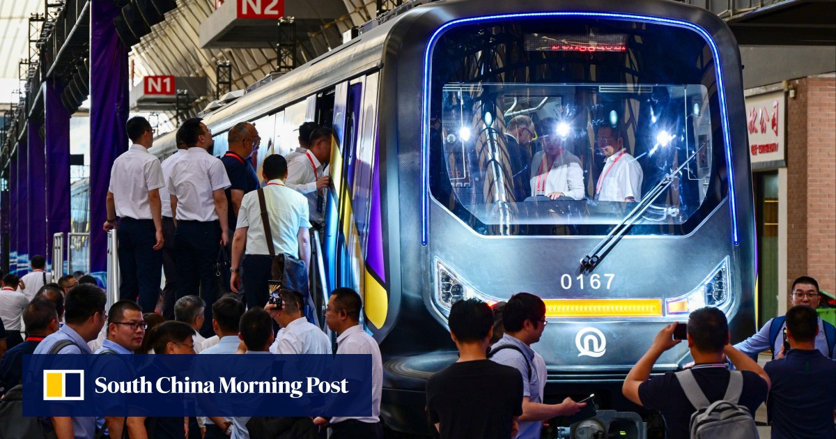 World’s first carbon fibre passenger train ready to (quietly) roll into Qingdao