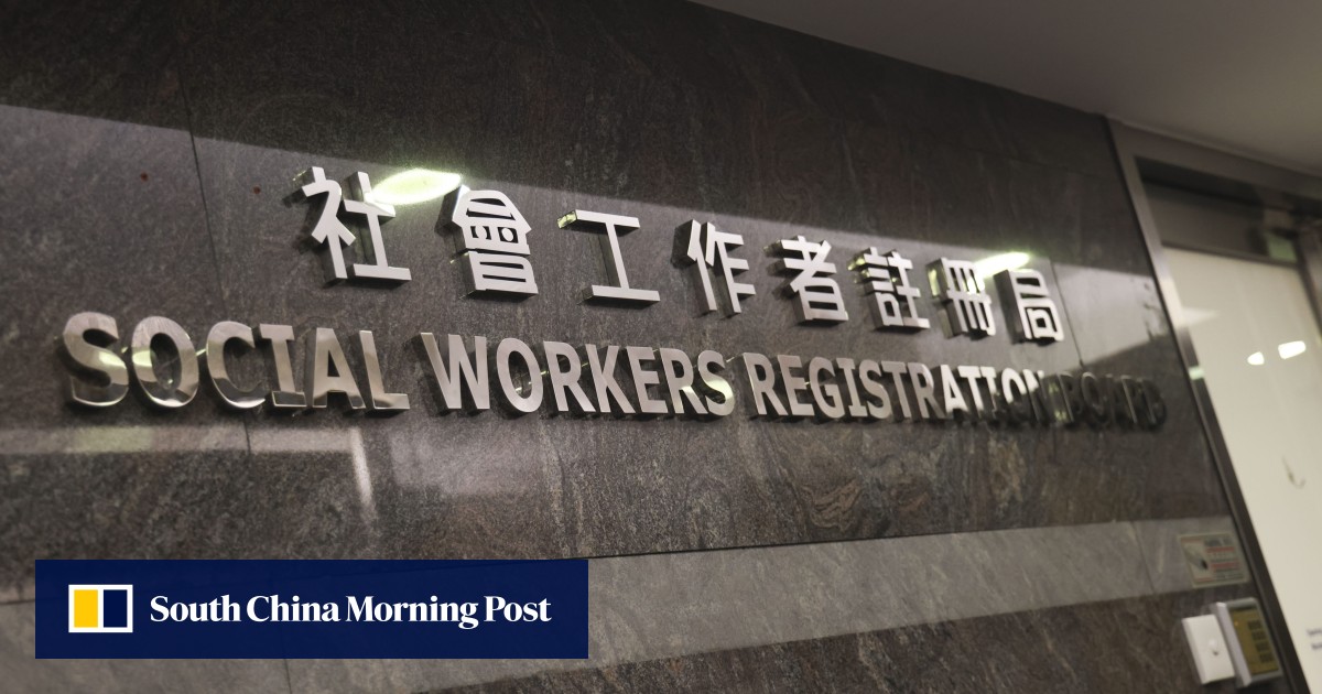 Resignations at Hong Kong’s social worker body labelled ‘protest’ as chairman quits Resignations at Hong Kong’s social worker body labelled ‘protest’ as chairman quits