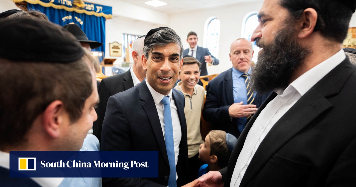 Read more about the article In the final days before the UK election, Prime Minister Rishi Sunak insists he can stay in power