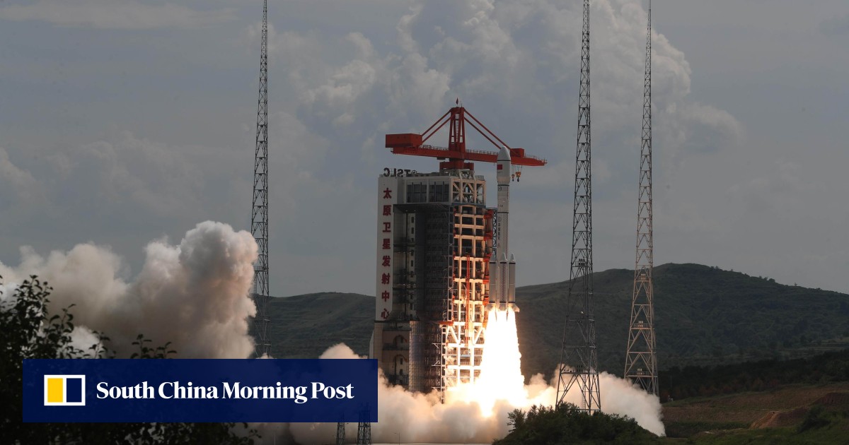 China begins work of setting up vast network of internet satellites China begins work of setting up vast network of internet satellites