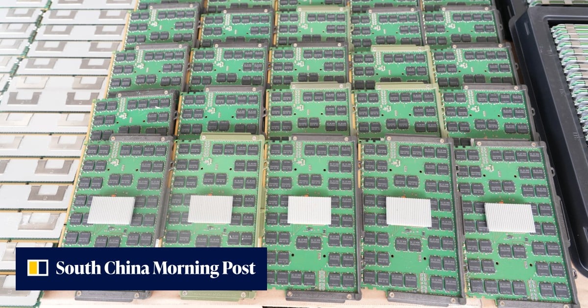 China Smuggle Computer Hong Kong customs seizes HK$50 million of smuggled Malaysia-bound ...