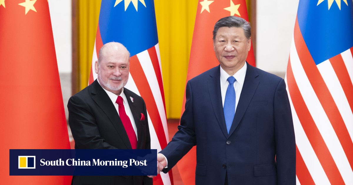 马来西亚国王与中国习近平会谈时想起去世的儿子，失声痛哭