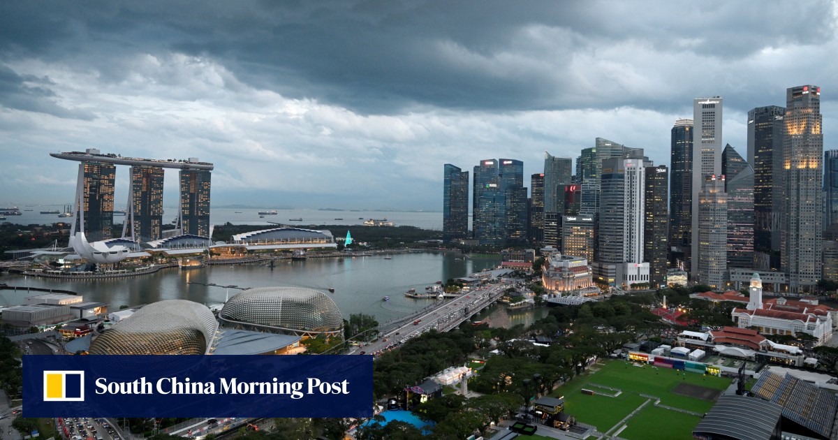 Marine Parade Flooding from Burst Water Pipe