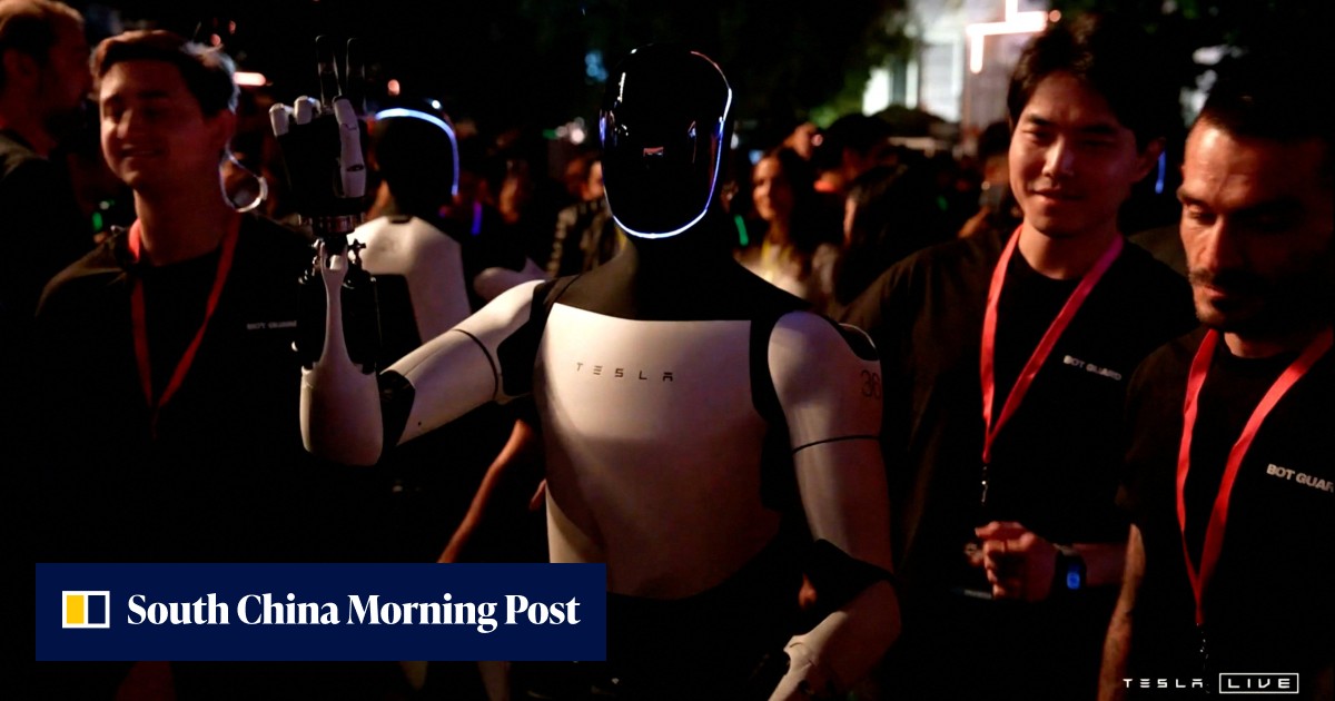 Robot Control By Human Using Mind Tesla Optimus robots at Cybercab showcase were remotely controlled by ...