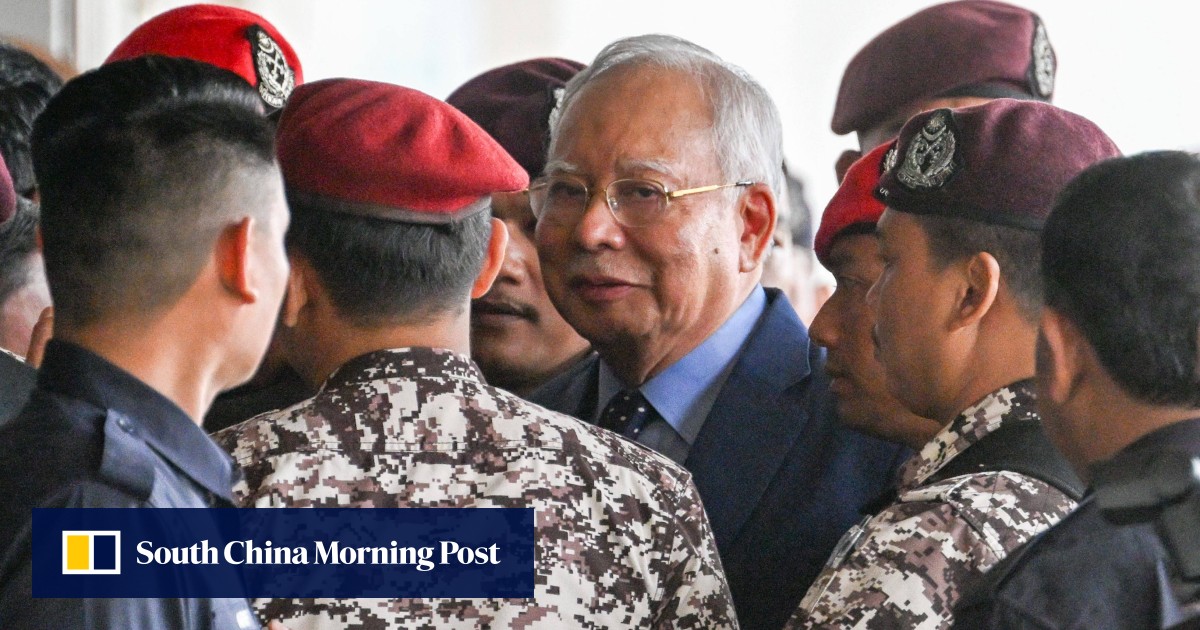 道歉一周后,马来西亚前总理纳吉布未能结束针对 1MDB 丑闻的五年审判 道歉一周后,马来西亚前总理纳吉布未能结束针对 1MDB 丑闻的五年审判