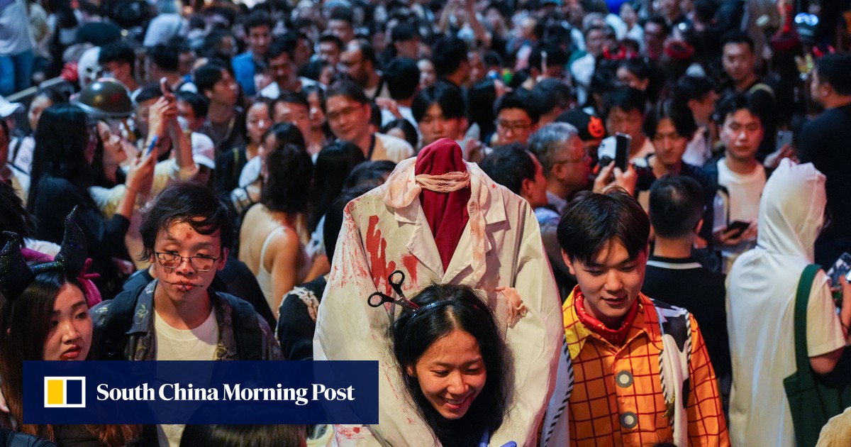 Throngs Celebrate Halloween Across Asia-Pacific