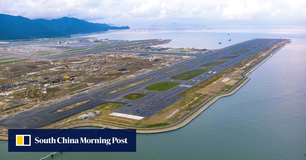 Hong Kong Airport's Three Runway System Opens Nov. 28