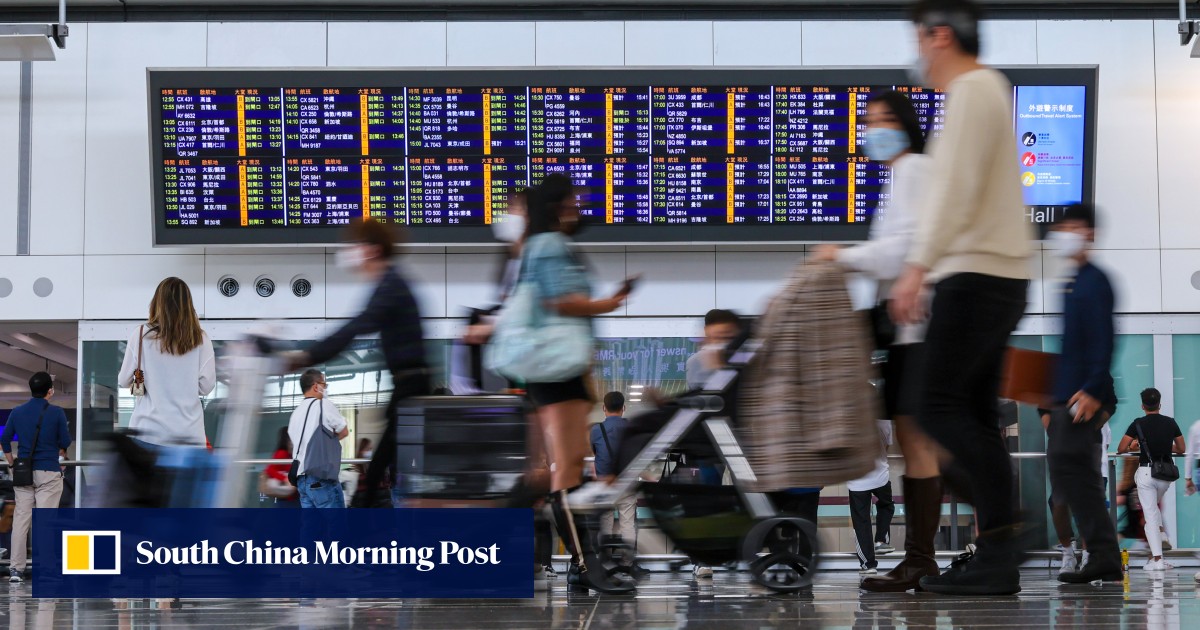 Hong Kong Police Arrest Three in In-Flight Thefts