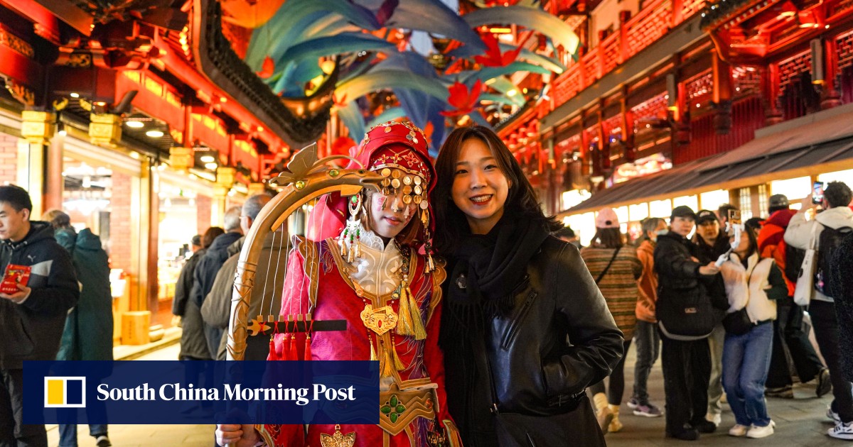签证放宽推动旅游搜索，赴华外国游客突然激增