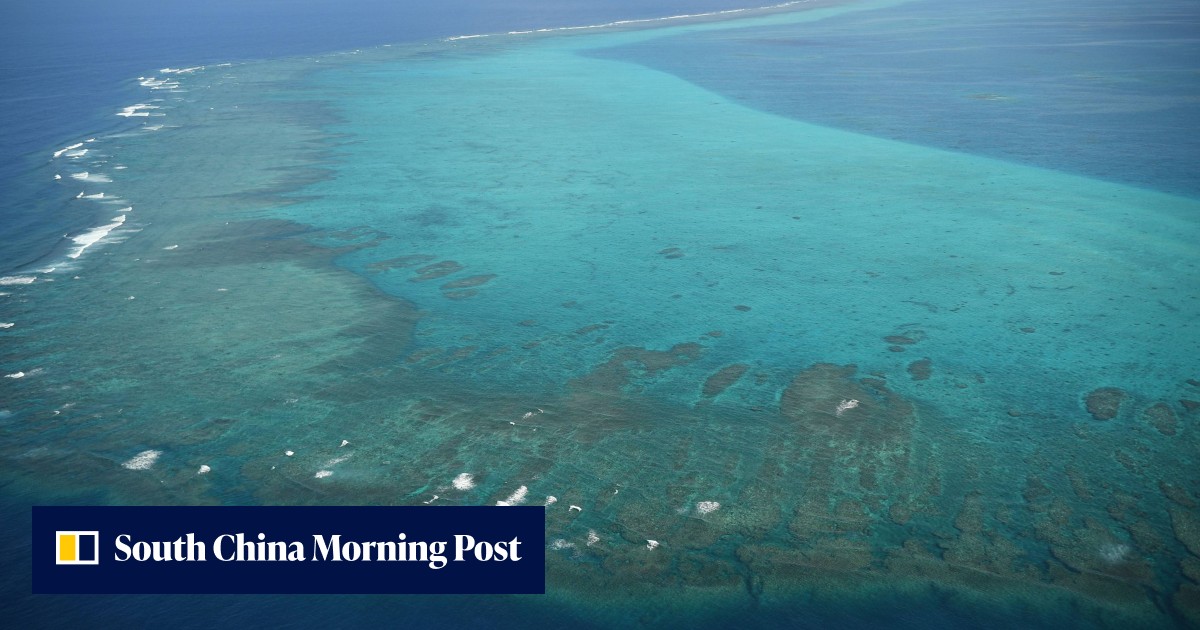 Chinese coastguard expels Philippine aircraft from Scarborough Shoal airspace