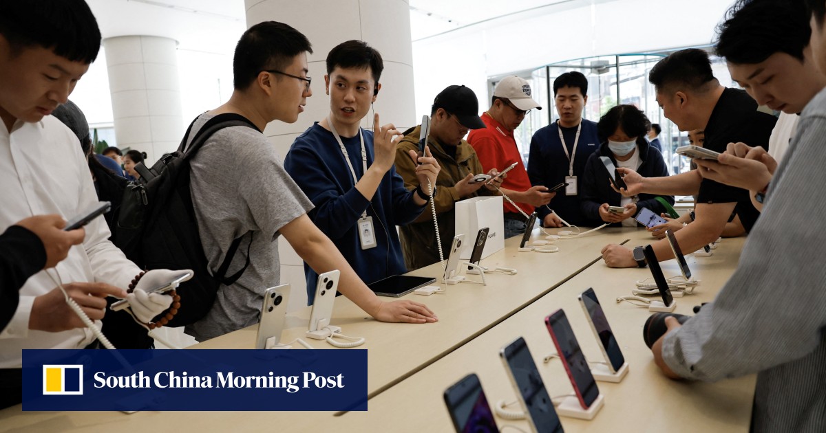 Huawei slashes prices in fight for China’s smartphone market share