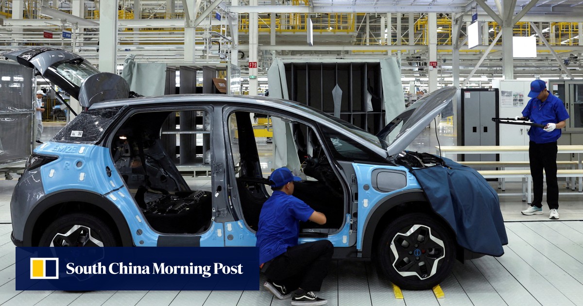 US bans Chinese and Russian tech in smart cars, citing national security risks