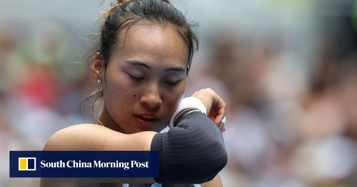 Zheng Qinwen Upset by Laura Siegemund at Australian Open