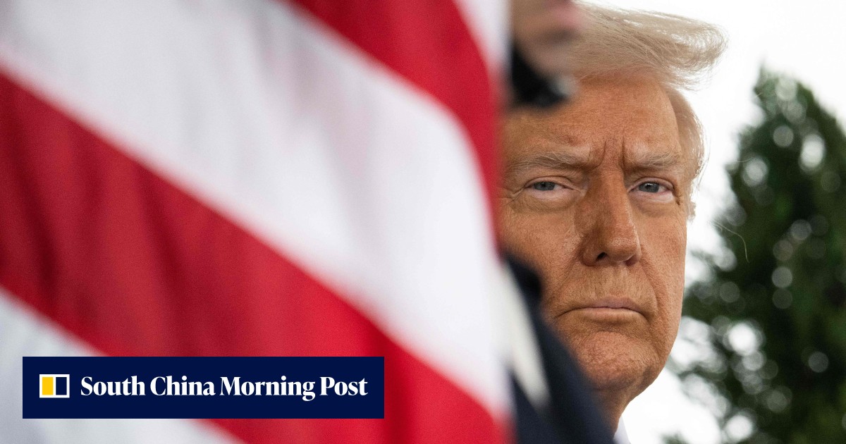 トランプは審査員が命令を妨害し、憲法上の衝突の可能性を高めている